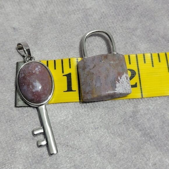 Jasper Lock and Key Pendants - Picture 6 of 8